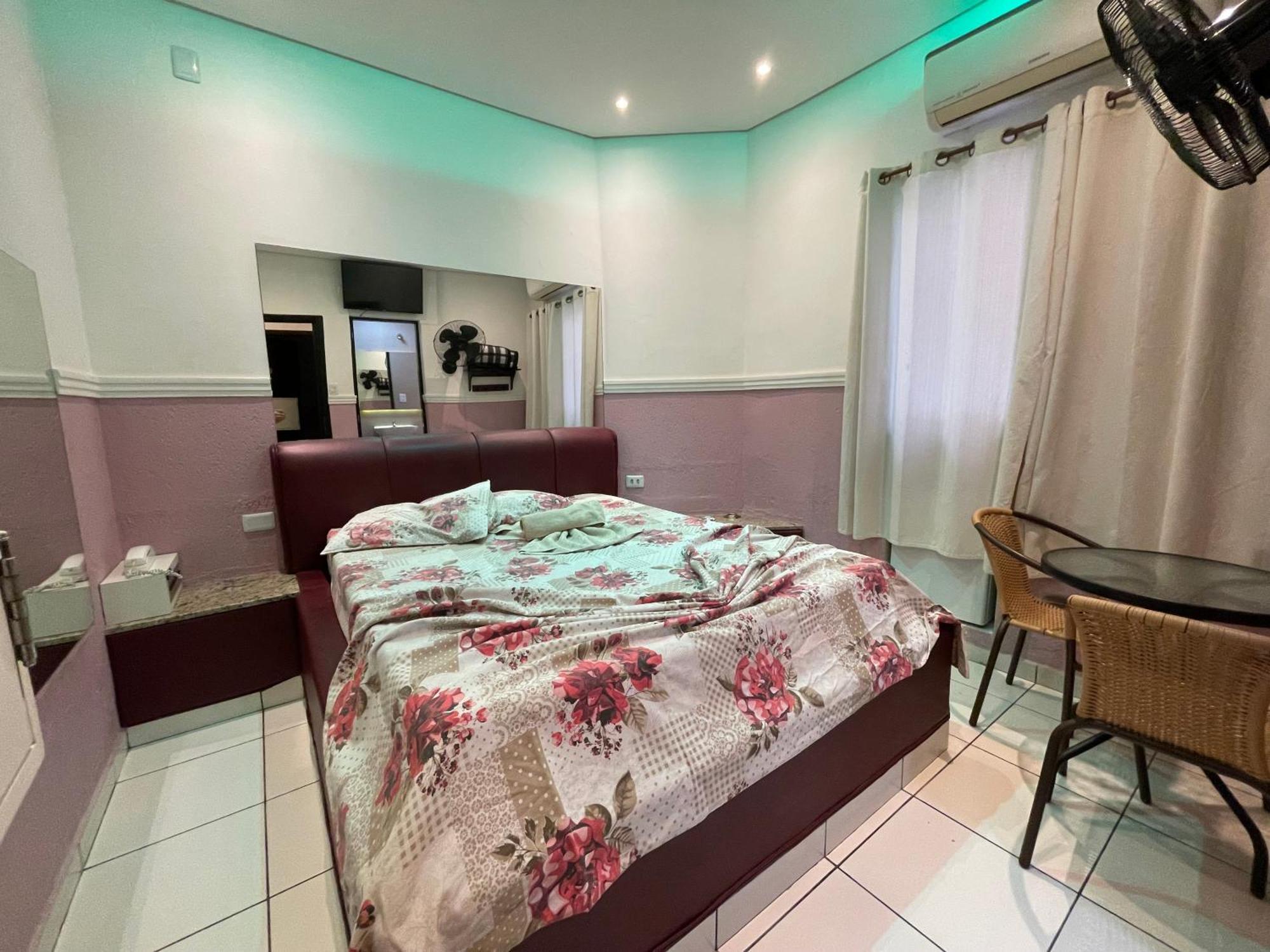Hotel Campo Limpo (Adults Only) San Paolo Esterno foto
